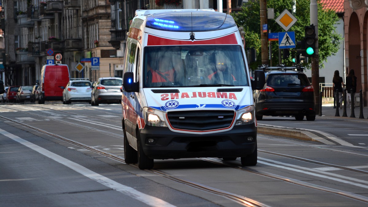 Znaleziono ciała matki i syna w jednym mieszkaniu