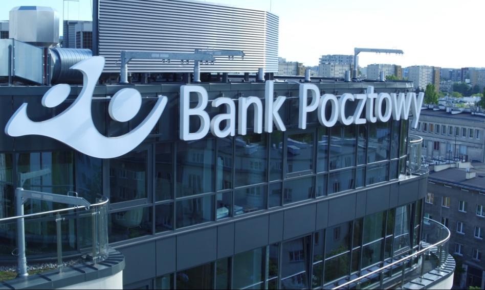 Czy Bank Pocztowy zostanie sprzedany? Mikosz twierdzi, że jest nieodłącznym elementem Poczty Polskiej