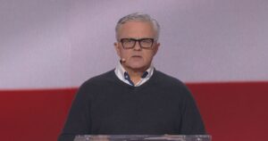 Piłkarski spiker gwiazdą „debaty sztabów”. Przebił Stanowskiego