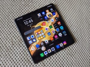 Rewolucyjny Honor Magic V3: Nowa era w technologii składanych telefonów