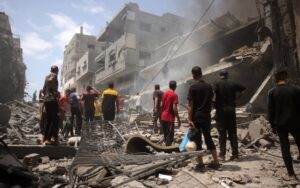 Przeredagowany tytuł: „Gaza na marginesie świata – jak firmy czerpią zyski z konfliktu zbrojnego”