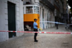 Polka komentuje wypadek kolejki w Lizbonie: "Naprawy prowizoryczne, byle jak"
