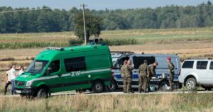 Obiekt przypominający drona odnaleziony na Mazowszu. Służby w trakcie działań