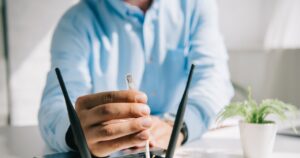 Dlaczego wi-fi w domu działa wolno? Sprawdź, co może zakłócać sygnał internetowy