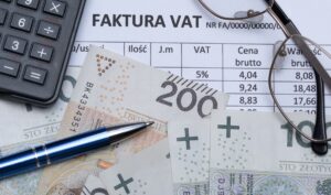 Zablokowanie rachunku nie skutkuje automatycznym wykreśleniem z rejestru VAT
