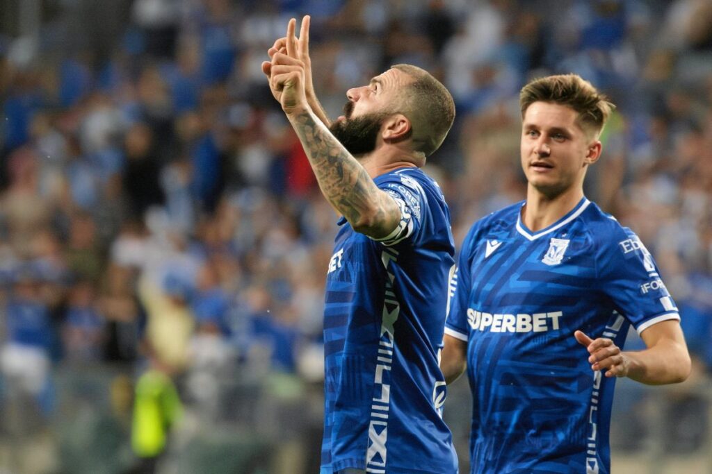 Lech publikuje oficjalny komunikat tuż przed północą