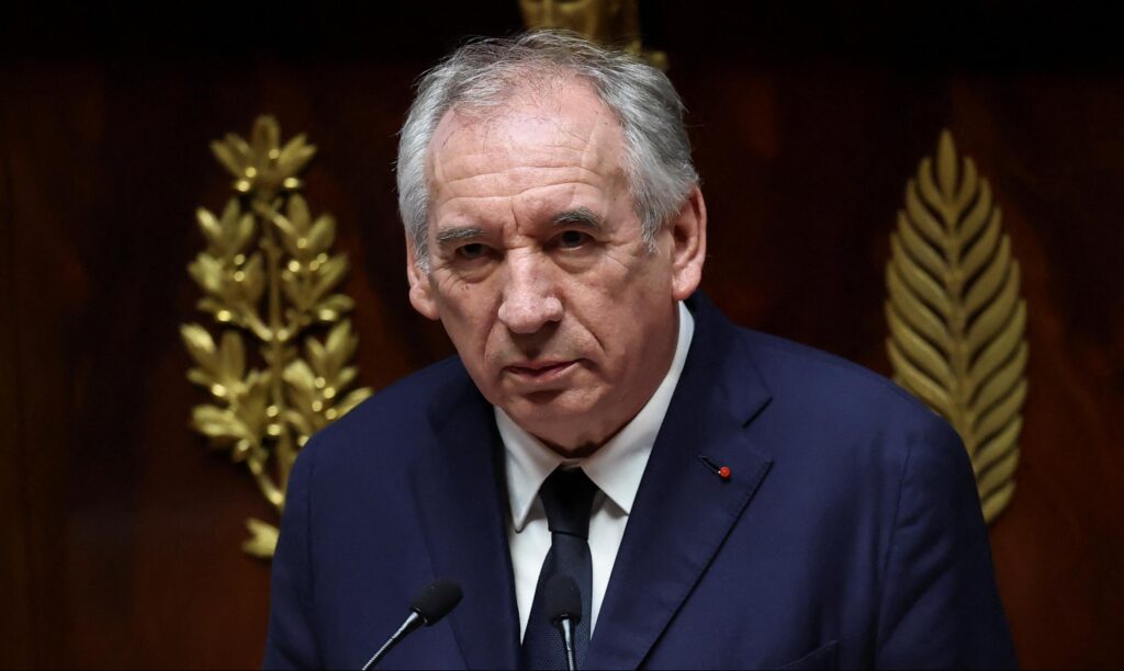 Francuska opozycja przygotowuje się na możliwe obalenie rządu. Następne głosowanie nad wotum zaufania dla premier