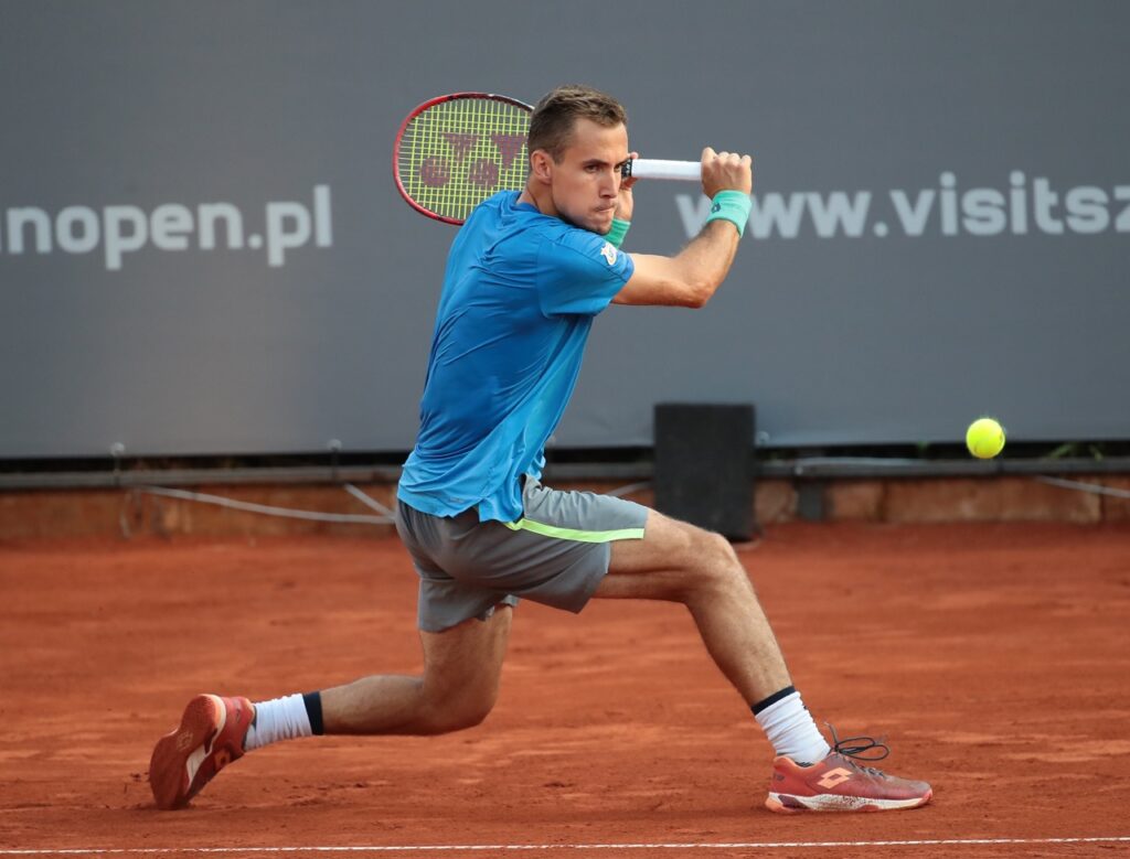 Spotkanie Daniela Michalskiego zakończyło się po zaledwie dziewięciu gemach