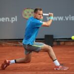 Spotkanie Daniela Michalskiego zakończyło się po zaledwie dziewięciu gemach