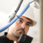 Przyszłościowe profesje: 17 zawodów, które będą najbardziej poszukiwane w 2026 roku