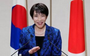 Historyczny rekord w Tokio w następstwie propozycji nowych wyborów